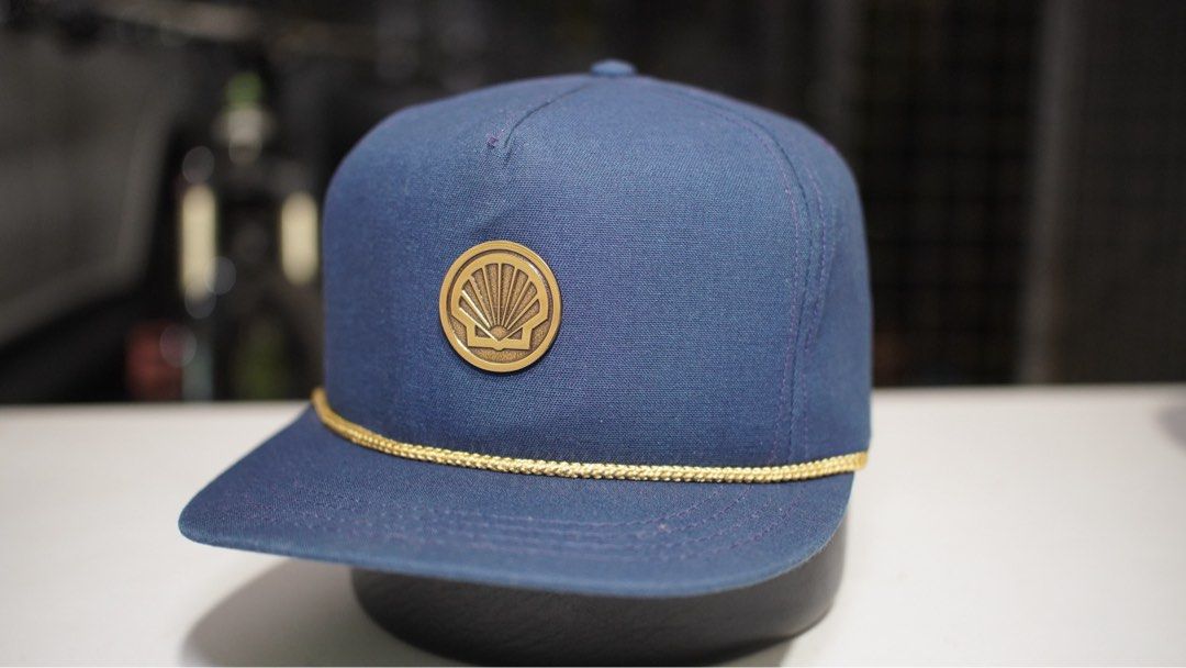 VINTAGE SHELL ADJUSTABLE (Category: Caps & Hats) located in Butuan. Submitted by 085skatethriftshop (Listing ID 1459902426, Image 1). Description: VINTAGE SHELL ADJUSTABLE CAP EXCELLENT CONDITION.