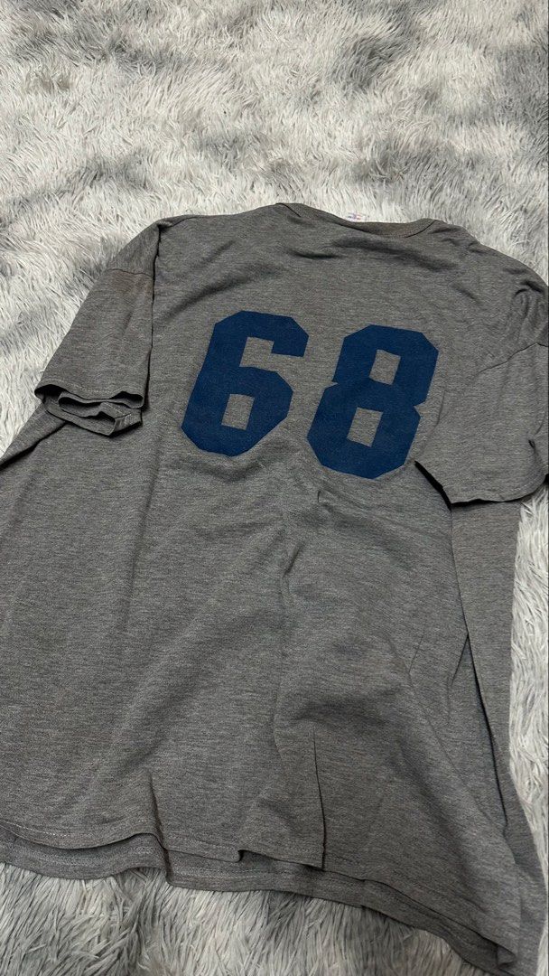 Vintage sp*rt tee 1990's russel athletic (Category: Tshirts & Polo Shirts ) located in Manila. Submitted by paulovenegaskalakal2020 (Listing ID 1459905433, Image 3). Description: For sale! Kalakal Vintage sport tee Helena brewers team 1990's Russel athletic nu blend tag XLarge- 25 width x 29 length inches Good fade Stains & discoloration Sign of usage Good MINE 899 +sf.