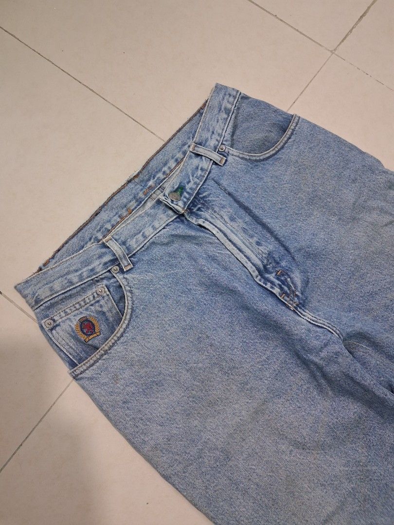 Vintage Tommy hilfiger pants (Category: Announcements) located in Manila. Submitted by carlitoboh66625 (Listing ID 1459957924, Image 2). Description: Tommy hilfiger pants all details declare width 17 length 38 hem 7.5 price 400.