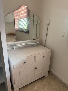 (Category: ) located in . Submitted by delinethj (Listing ID 1459917556, Image 1). Description: .