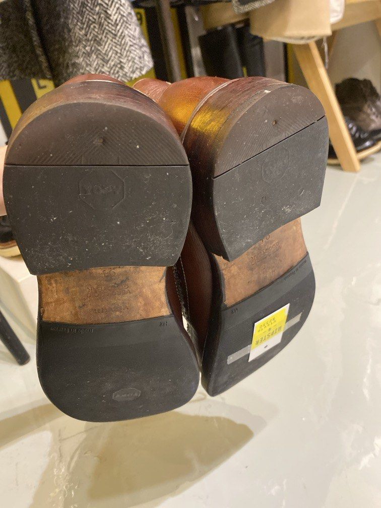 Visvim （分類：靴）位於 Hong Kong。 由 hipsternine 提交（商品編號 1459995604，圖片 3）。簡介： 現金九折 實體店：香港鰂魚涌東建工廠大廈2D 預約制 鰂魚涌C出口步行2分鐘 本店為正式註冊商店 價錢便宜並不影響產品嘅品質、如果你對產品的有任何疑問或擔憂請聯絡我們 如果你仍然感到不確定，建議充分考慮再作出購買決定我們沒有退貨！ 。