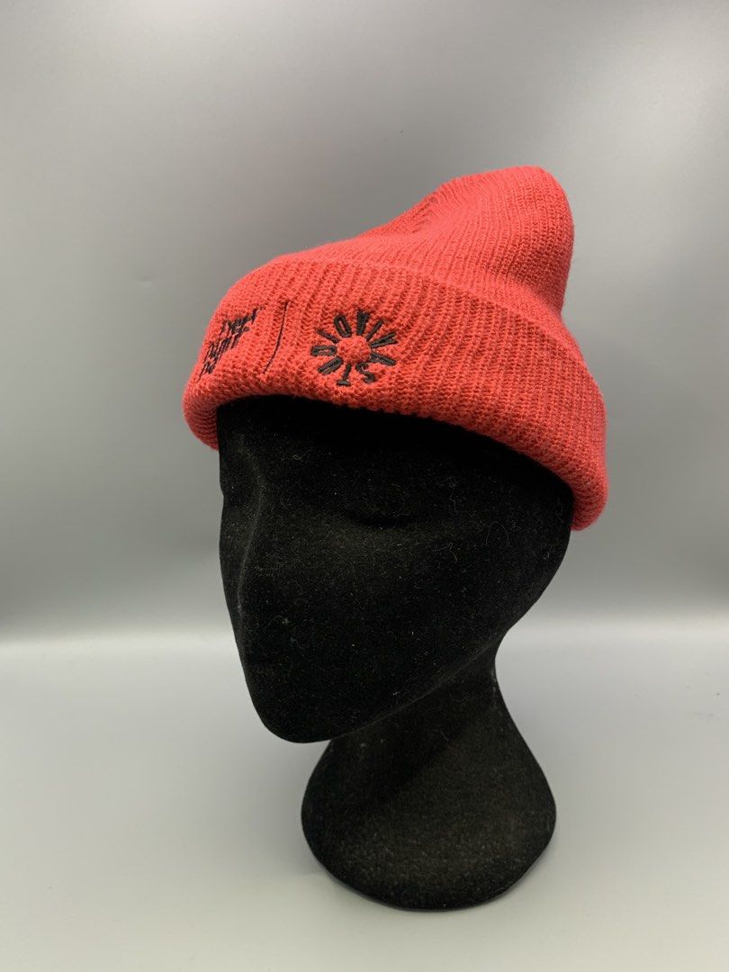 VIVA STUDIO KOMPAKT BEANIE JA (Category: Beanies) located in Bulacan. Submitted by ridersthrift_ph (Listing ID 1460101691, Image 3). Description: Authentic In Great Condition One Size Gcash Payment Bulacan 📍.