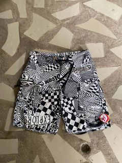 (Category: ) located in . Submitted by thrift-real2.0 (Listing ID 1459911486, Image 1). Description: .