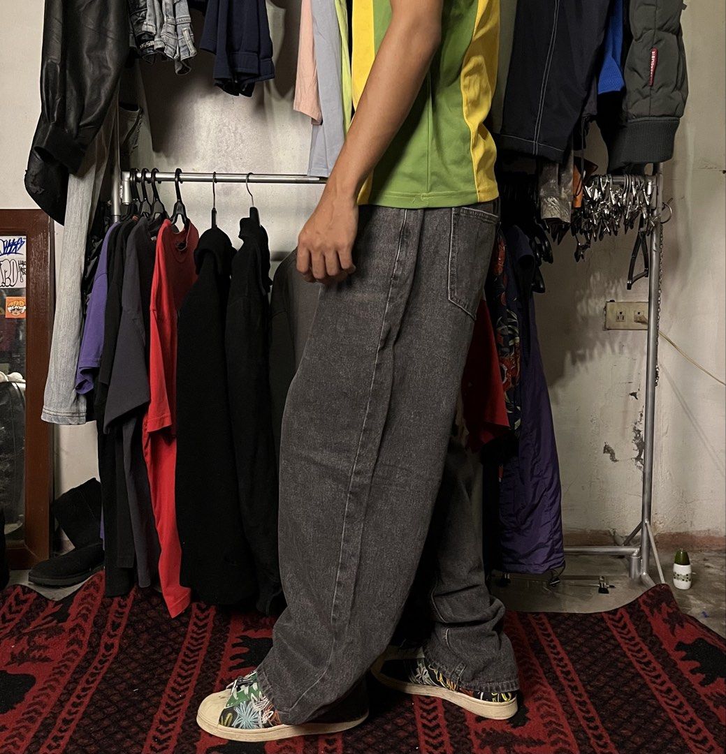 W. STUDIO | Acid Washed Baggy Pants (Category: Jeans) located in Manila. Submitted by pgarments (Listing ID 1459991667, Image 2). Description: Size:33-34” Length:44” Thighs:12” LegHole:10” Material Quality:hard denim Issue:none.