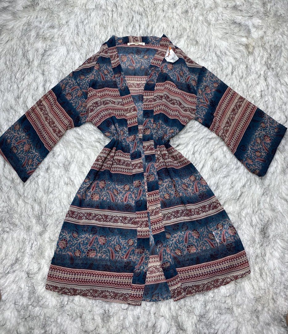 WallFlower (medium) (Category: Undergarments & Loungewear) located in Manila. Submitted by csjlgen (Listing ID 1460085408, Image 2). Description: .