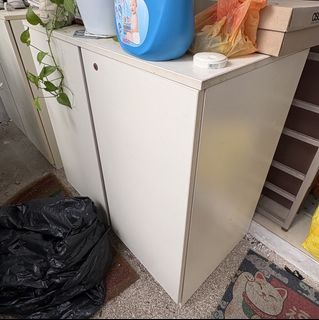 (Category: ) located in . Submitted by mademoisells (Listing ID 1460078566, Image 1). Description: .
