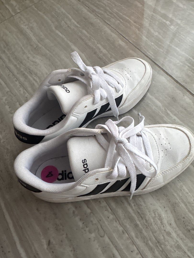 White Adidas sneakers (Category: Sneakers) located in Quezon City. Submitted by yaaasqueen (Listing ID 1460072055, Image 1). Description: New no box. .