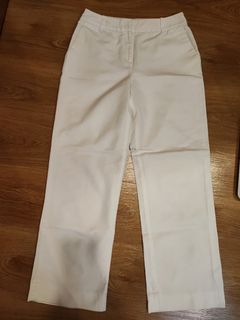 (Category: ) located in . Submitted by wardrobe14 (Listing ID 1459986841, Image 1). Description: .
