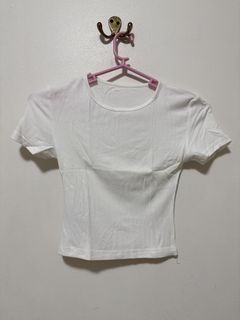 (Category: ) located in . Submitted by clothe.kr (Listing ID 1460046709, Image 1). Description: .