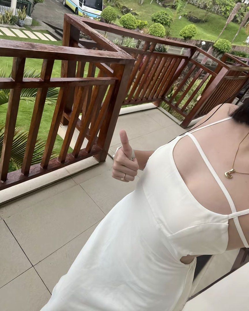 White Strap Maxi Dress (Category: Dresses) located in Cebu City. Submitted by zarizariii___ (Listing ID 1459938441, Image 2). Description: Flowy white maxi dress that I’ve only worn once! The fabric is slightly see-through too making it perfect for beach trips :).