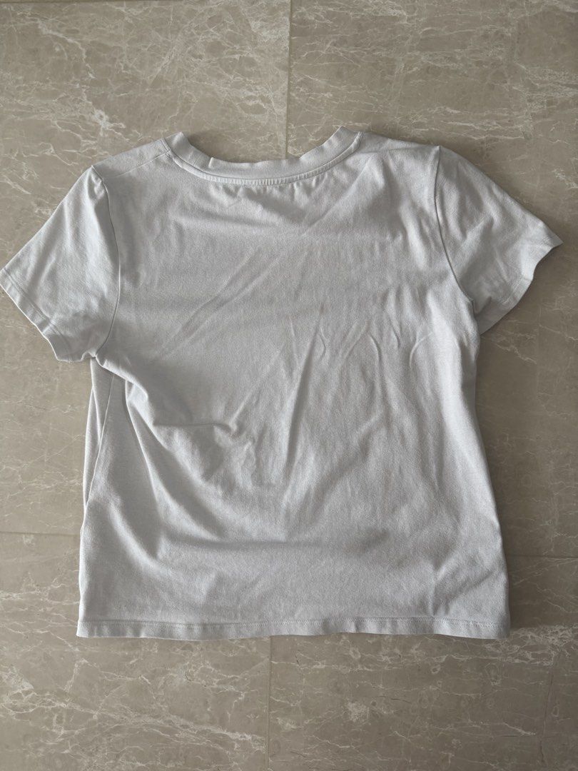 Whitefox White Basic Tee (Category: Shirts) located in Singapore. Submitted by yoojinkwon (Listing ID 1459957760, Image 3). Description: .