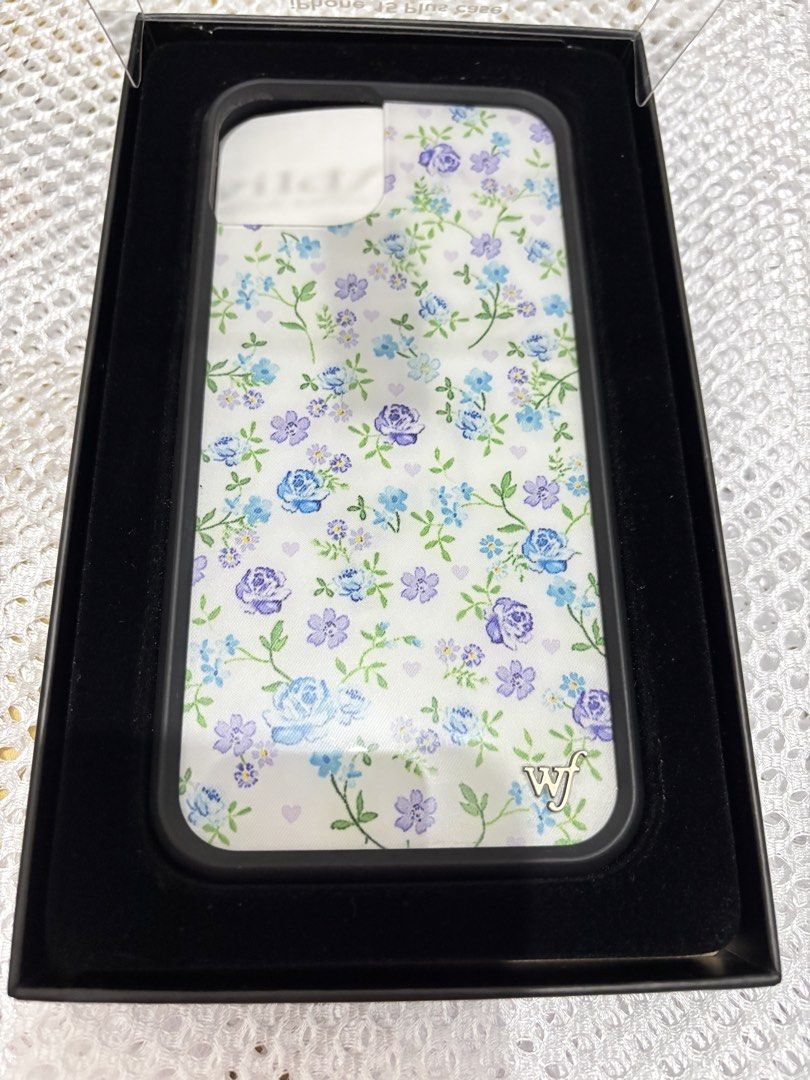 Wildflower Iphone 15 Plus Case (Category: Cases & Sleeves) located in Quezon City. Submitted by ccloset_ (Listing ID 1459908783, Image 1). Description: .