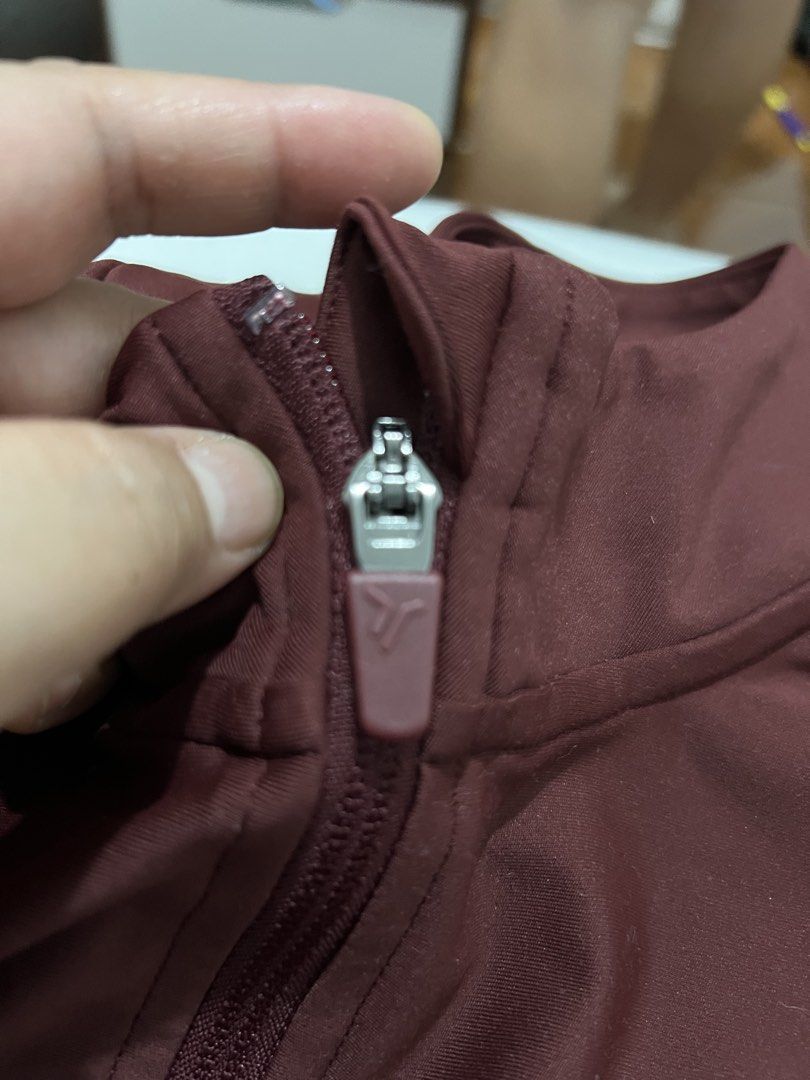 Workout Thumbhole Jacket (Category: Coats, Jackets and Outerwear) located in Quezon City. Submitted by mavcastane20554 (Listing ID 1459938049, Image 3). Description: Old Navy Active Powersoft , Go Dry Jacket Size: 2XL (slim fit) 77% polyester;22% spandex Only worn once. RFS: wrong size .
