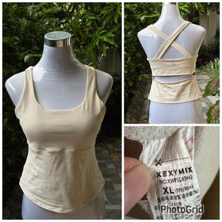 (Category: ) located in . Submitted by courtsidecloset (Listing ID 1459900631, Image 1). Description: .