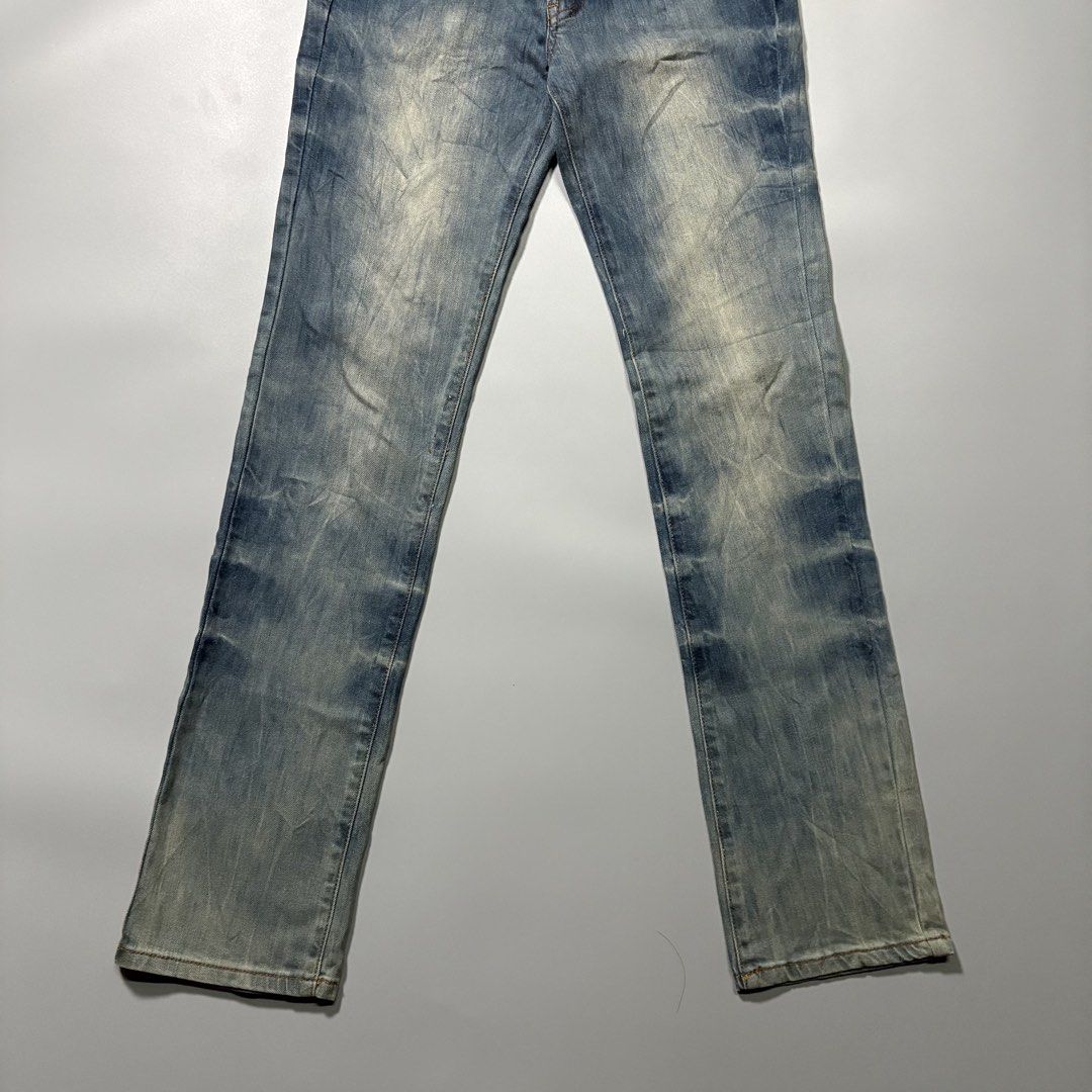 Y2K Baby Phat Stretch Washed Jeans (Category: Jeans) located in Tayabas. Submitted by tayabaskartell (Listing ID 1459996059, Image 3). Description: .