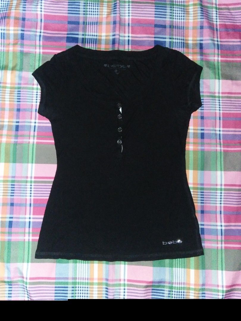 Y2K BEBE (Category: Blouses) located in Cebu City. Submitted by imbapicker (Listing ID 1460034812, Image 1). Description: Y2K BEBE SIZE LARGE ISSUE PINHOLE (SEE LAST PIC) 350 +SHIPP DM IF INTERESTED 📩 LOCATION LAPU-LAPU CITY.