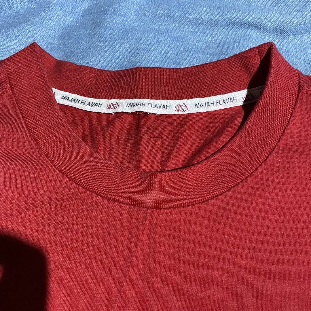 Y2K MAJAH FLAVAH | SCRIPT TEE (Category: Tshirts & Polo Shirts ) located in General Santos City (Dadiangas). Submitted by project.fromera (Listing ID 1460092460, Image 3). Description: MAJAH FLAVAH R 29x22 Single pinhole .