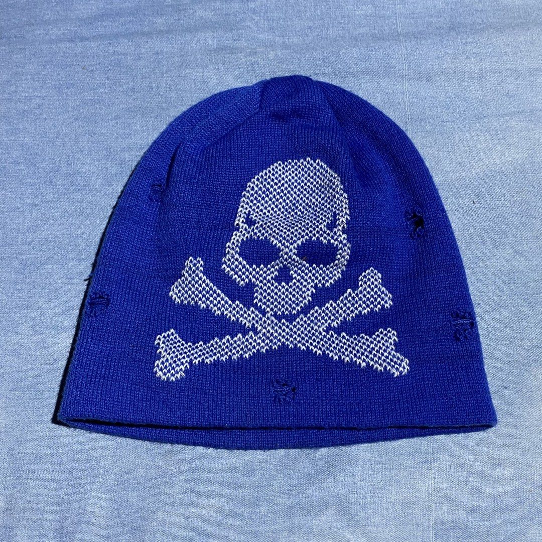 Y2K SKULL BEANIE (Category: Beanies) located in General Santos City (Dadiangas). Submitted by project.fromera (Listing ID 1460095797, Image 1). Description: Adult size Y2k looks .