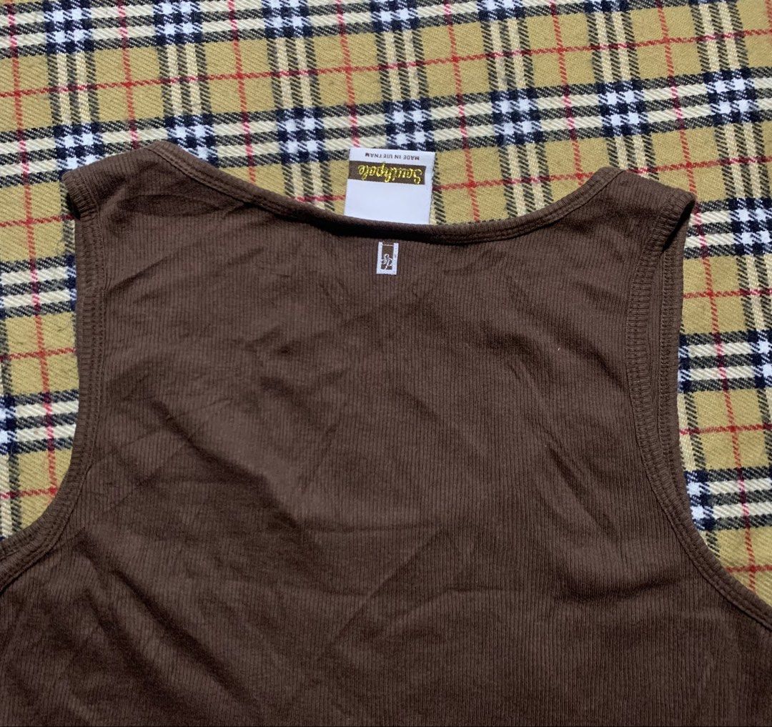 Y2k southpole tank top (Category: Activewear) located in Claveria. Submitted by plasticcase__ (Listing ID 1459910459, Image 3). Description: .
