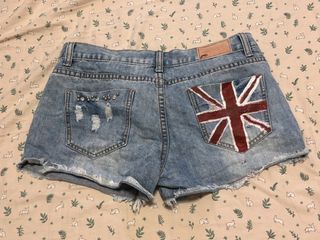 (Category: ) located in . Submitted by milipead (Listing ID 1459974756, Image 1). Description: .