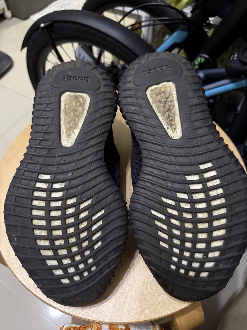 Yeezy 350 Black Static (Category: Sneakers) located in Pasig City. Submitted by fancytracy (Listing ID 1460083412, Image 2). Description: Yeezy 350 Black Static UK 6/US 6.5 Mens /24.5 CM No Box Bought From Adidas PH With proof of purchase.