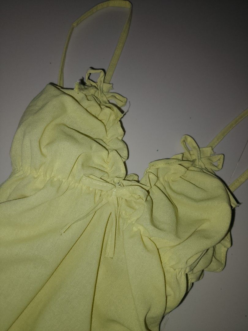 Yellow Strappy Coquette Top (Category: Sleeveless) located in Talacogon. Submitted by dumpy_rain (Listing ID 1460035927, Image 3). Description: — XS • S 𝐌𝐈𝐍𝐄 𝐍𝐎𝐖, 𝐏𝐀𝐘 𝐍𝐎𝐖 🎀 — for Responsible Buyer only! 💐 𝙈𝙊𝘿𝙀 𝙊𝙁 𝙋𝘼𝙔𝙈𝙀𝙉𝙏: Gcash 𝜗ৎ All items are washed and sanitized for your convenience 🧺 𝑺𝑯𝑰𝑷𝑷𝑰𝑵𝑮 & 𝑫𝑬𝑳𝑰𝑽𝑬𝑹𝒀 ♡ Regular J&T express ──── 𝜗ৎ ──── 𝜗ৎ ──── 𝜗ৎ Note: Any noticeable flaws will be indicated, 
