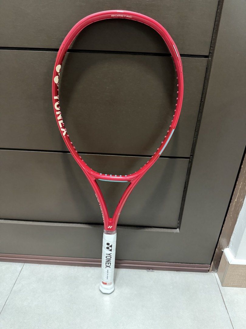 Yonex Vcore 98 2026 Brand new (Category: Other Sports Equipment and Supplies) located in Caloocan City. Submitted by rchitect (Listing ID 1460072597, Image 1). Description: Grip 2 305g 16x19 Brand new On hand QC Area P15,000 .