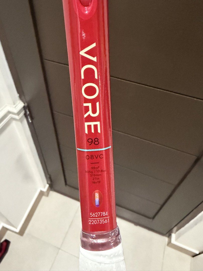 Yonex Vcore 98 2026 Brand new (Category: Other Sports Equipment and Supplies) located in Caloocan City. Submitted by rchitect (Listing ID 1460072597, Image 3). Description: Grip 2 305g 16x19 Brand new On hand QC Area P15,000 .
