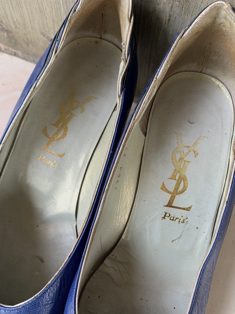 Yves Saint Laurent Heels (Category: Sneakers & Footwear) located in Kabacan. Submitted by mansourrrrrr (Listing ID 1460044301, Image 2). Description: Yves Saint Laurent Heels Size: 35.