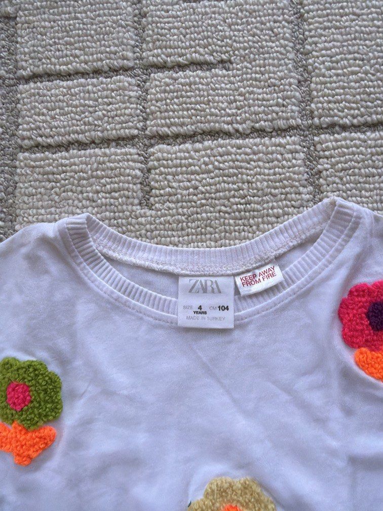 Zara 4Y (Category: Babies & Kids Fashion) located in Tagbilaran City. Submitted by lovedbysjc330 (Listing ID 1459983783, Image 3). Description: .