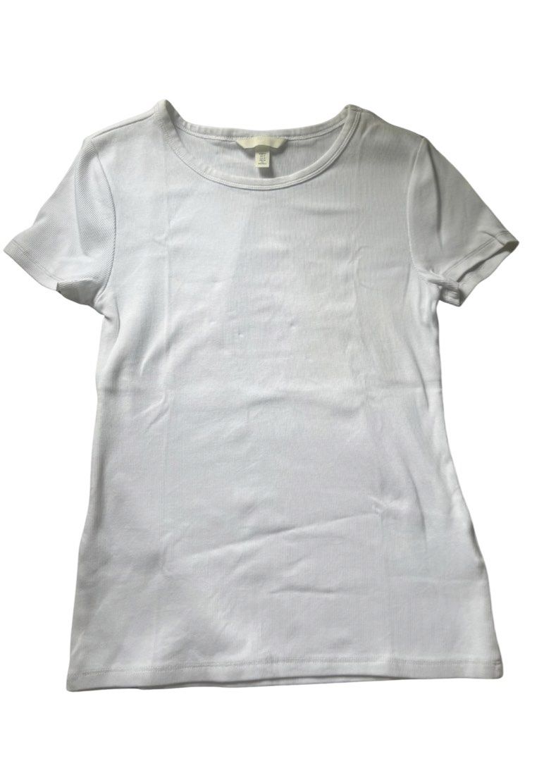 Zara & H&M Basic Tee (Category: Shirts) located in Manila. Submitted by irish_closet (Listing ID 1459939432, Image 3). Description: .