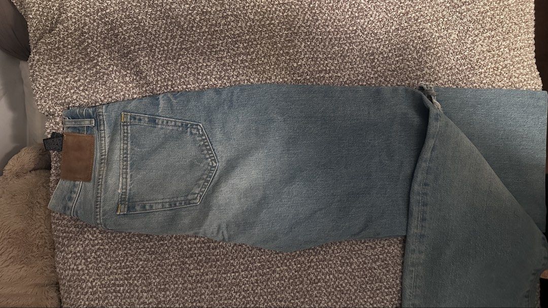 Zara Denim Pants (Category: Jeans) located in Manila. Submitted by yuri0514 (Listing ID 1460060634, Image 3). Description: .