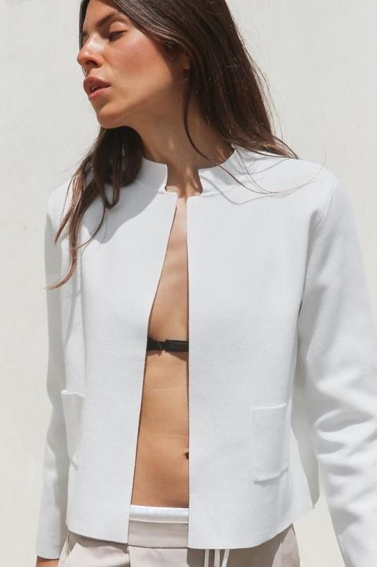 Zara Knit Open Blazer (Category: Coats, Jackets and Outerwear) located in Bocaue. Submitted by vanessaolmedo (Listing ID 1460032635, Image 1). Description: Like new What u see is what u get S size Used twice.