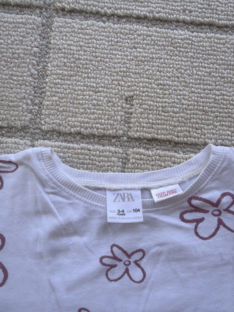 Zara Top 3-4Y (Category: Babies & Kids Fashion) located in Tagbilaran City. Submitted by lovedbysjc330 (Listing ID 1459974946, Image 2). Description: .