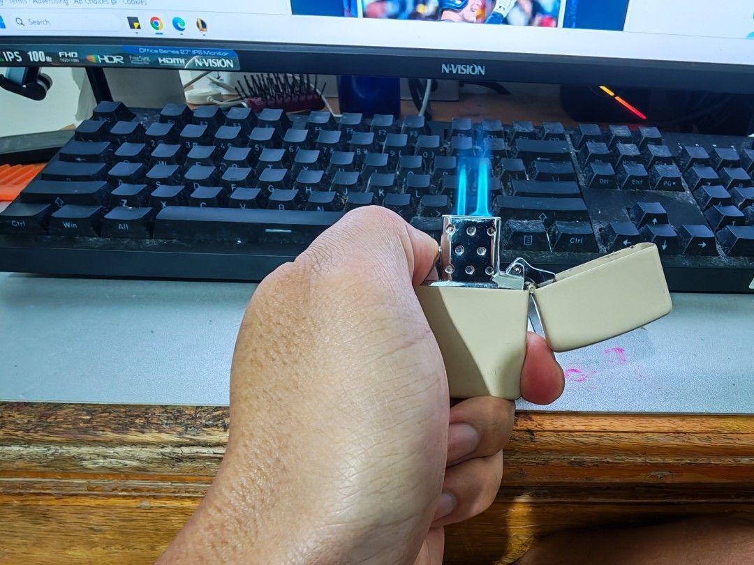 Zippo Lighter (Category: Announcements) located in Baguio. Submitted by skwaterskalper (Listing ID 1460009399, Image 1). Description: Zippo Lighters Like New Condition.