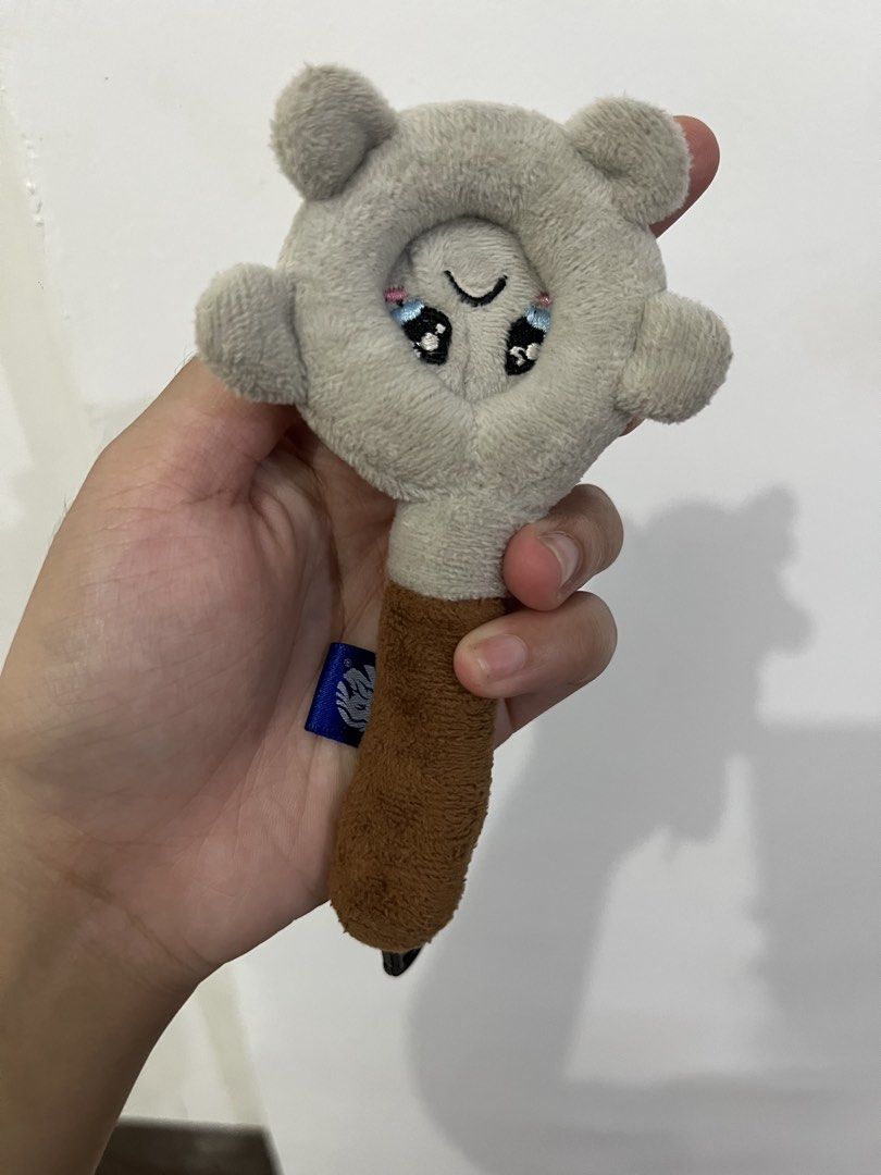 Zus key chain (Category: Everything Else Others) located in Manila. Submitted by juliusbravo05 (Listing ID 1460011256, Image 1). Description: Zus portafilter .