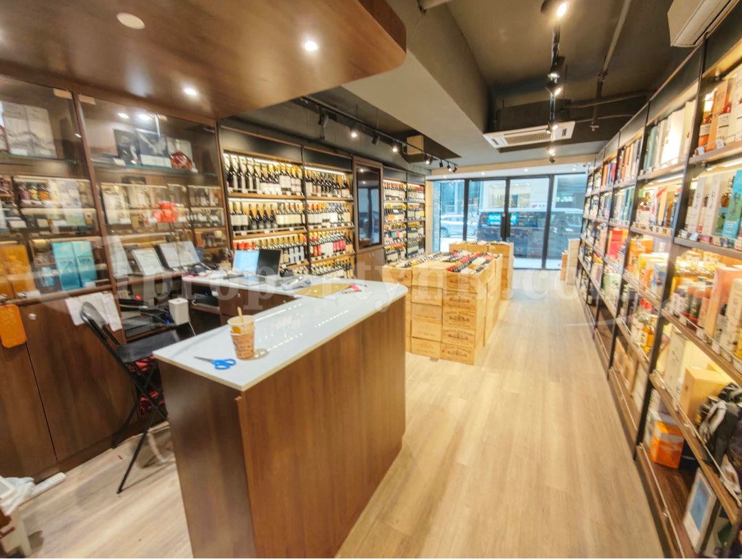 （分類：）位於 。 由 jasonng_office.leasing 提交（商品編號 1460271775，圖片 1）。簡介： 。
