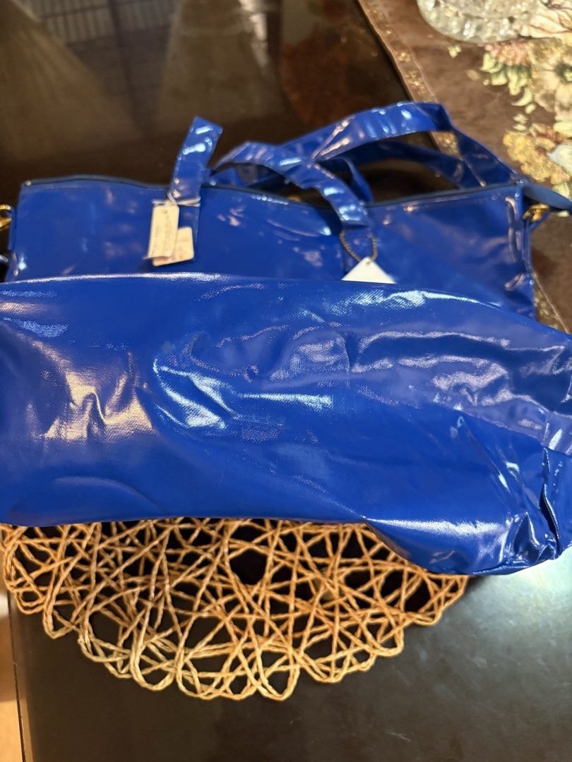 18”x18” snoopy bag (Category: Other Home Decor) located in Dipolog. Submitted by playmatesfriend.ph (Listing ID 1460107113, Image 2). Description: .