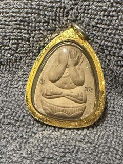（分類：）位於 。 由 wickc 提交（商品編號 1460288763，圖片 1）。簡介： 。