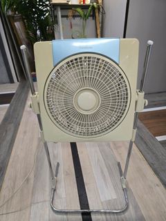 （分類：）位於 。 由 falako 提交（商品編號 1460153897，圖片 1）。簡介： 。