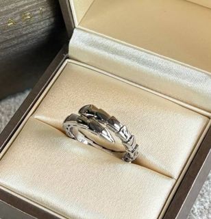 (Category: ) located in . Submitted by millen.outlet (Listing ID 1460254699, Image 1). Description: .