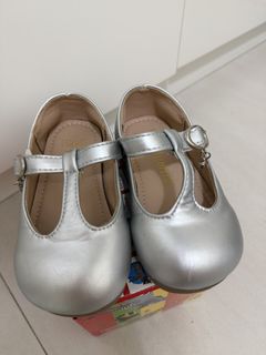（分類：）位於 。 由 bibiil0u 提交（商品編號 1460283701，圖片 1）。簡介： 。