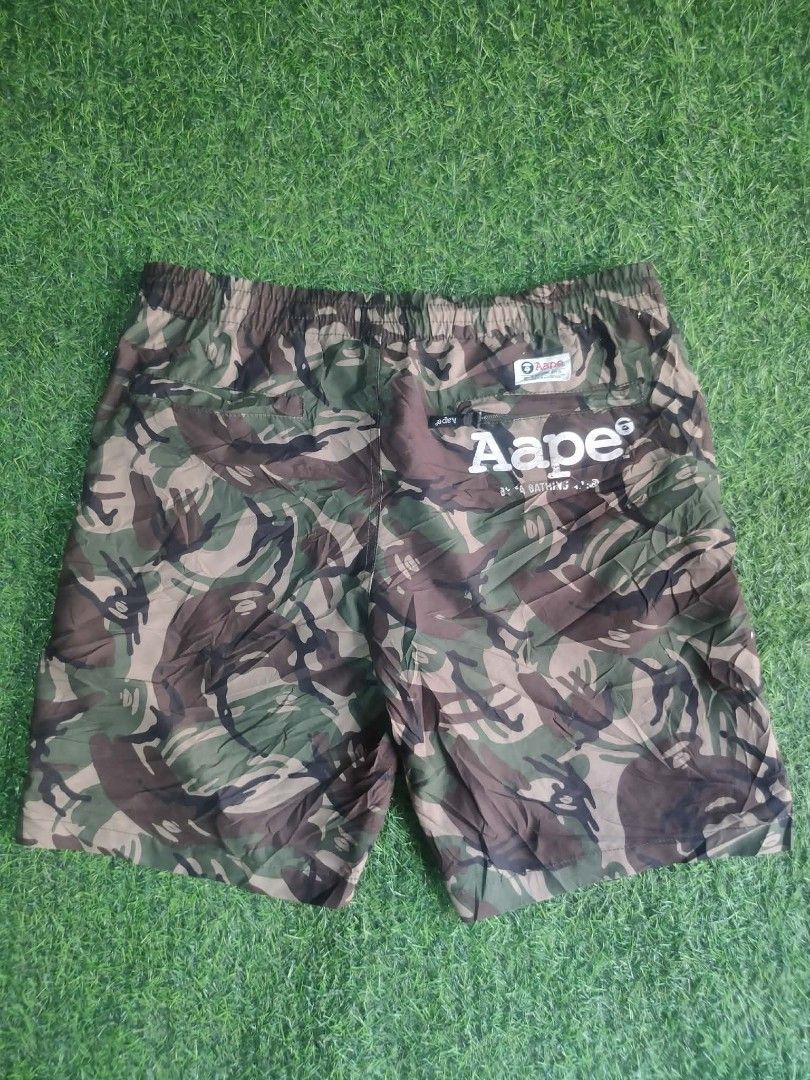 Aape walking short (Category: Shorts) located in Vinzons. Submitted by kspabico07187 (Listing ID 1460218294, Image 2). Description: Verygood condition Waist-34-38 L-19 Large on tag See last 2 pic for issues.