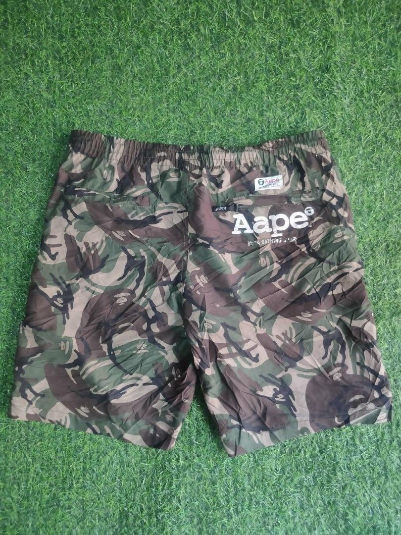 Aape walking short (Category: Shorts) located in Vinzons. Submitted by khasanche43622 (Listing ID 1460232521, Image 2). Description: Verygood condition Waist-34-38 L-19 Large on tag See last 2 Pic s issue.