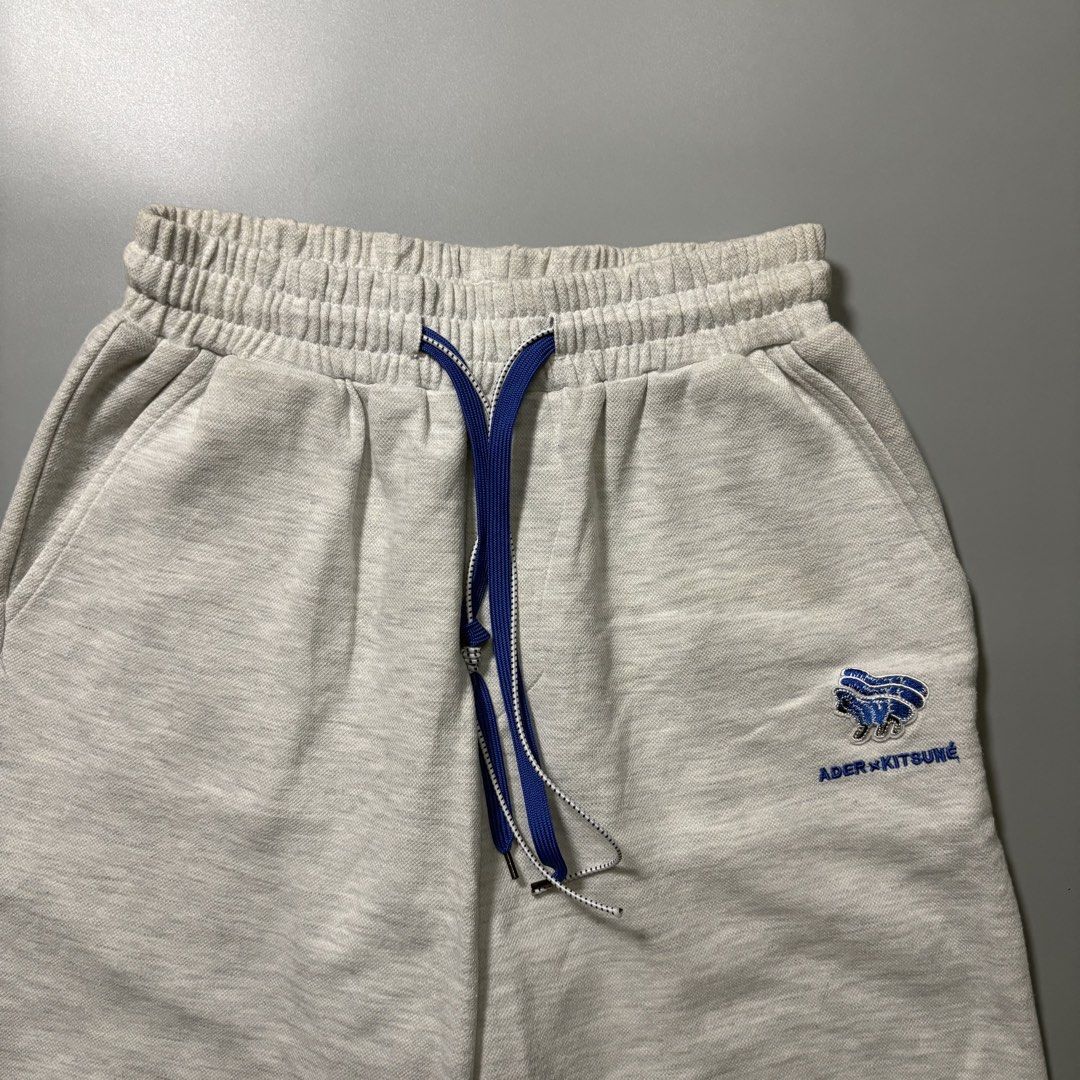 Ader x Maison Kitsune (Category: Shorts) located in Tayabas. Submitted by tayabaskartell (Listing ID 1460108507, Image 2). Description: .