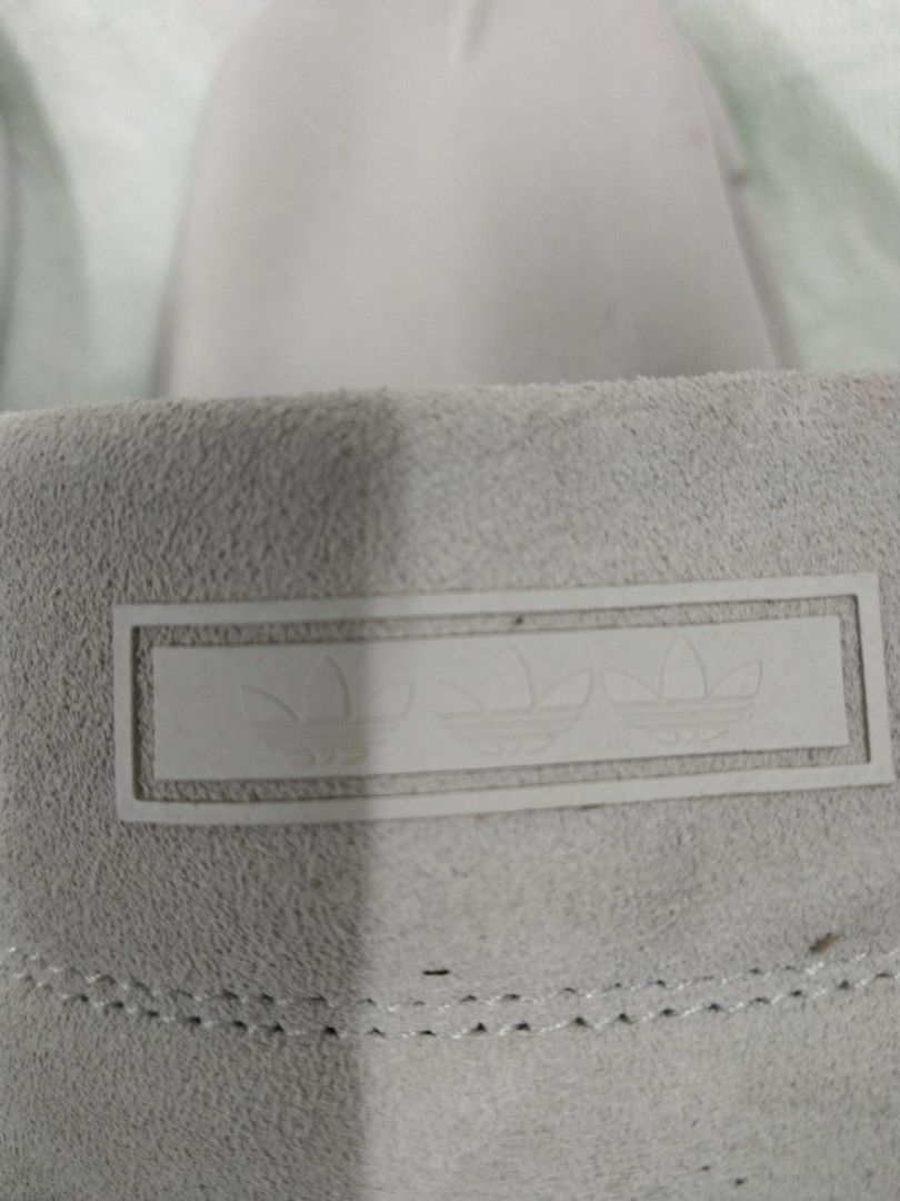 Adidas Adilette Comfort Slides Grey (Category: Slippers & Slides) located in Pasay City. Submitted by emelsthrift1997 (Listing ID 1460120650, Image 2). Description: - Grey Adidas Adilette Comfort slides - Padded strap for enhanced comfort - Easy slip-on design - Ideal for casual outings or post-activity wear - Size: 6 UK / 38 EU -used.