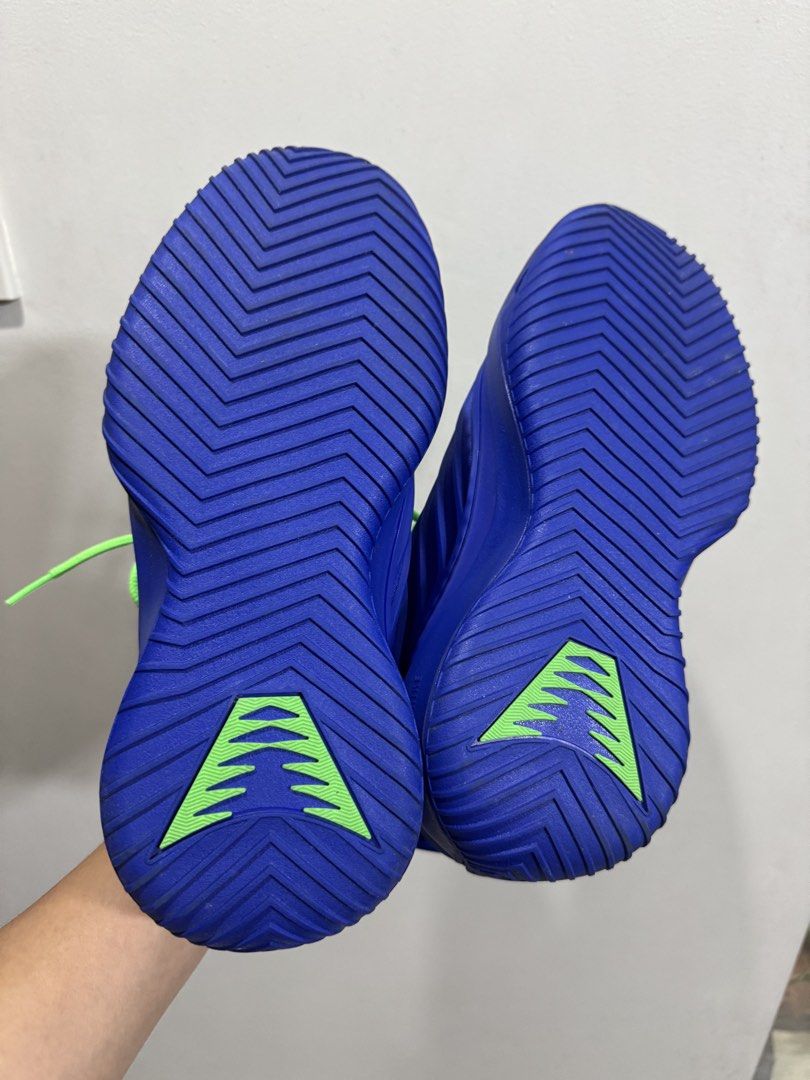 adidas AE Believe That 1 (Category: Sneakers) located in Marikina City. Submitted by cheese85 (Listing ID 1460118347, Image 3). Description: Size 9 US Used once only not for playing Like brand new With box.