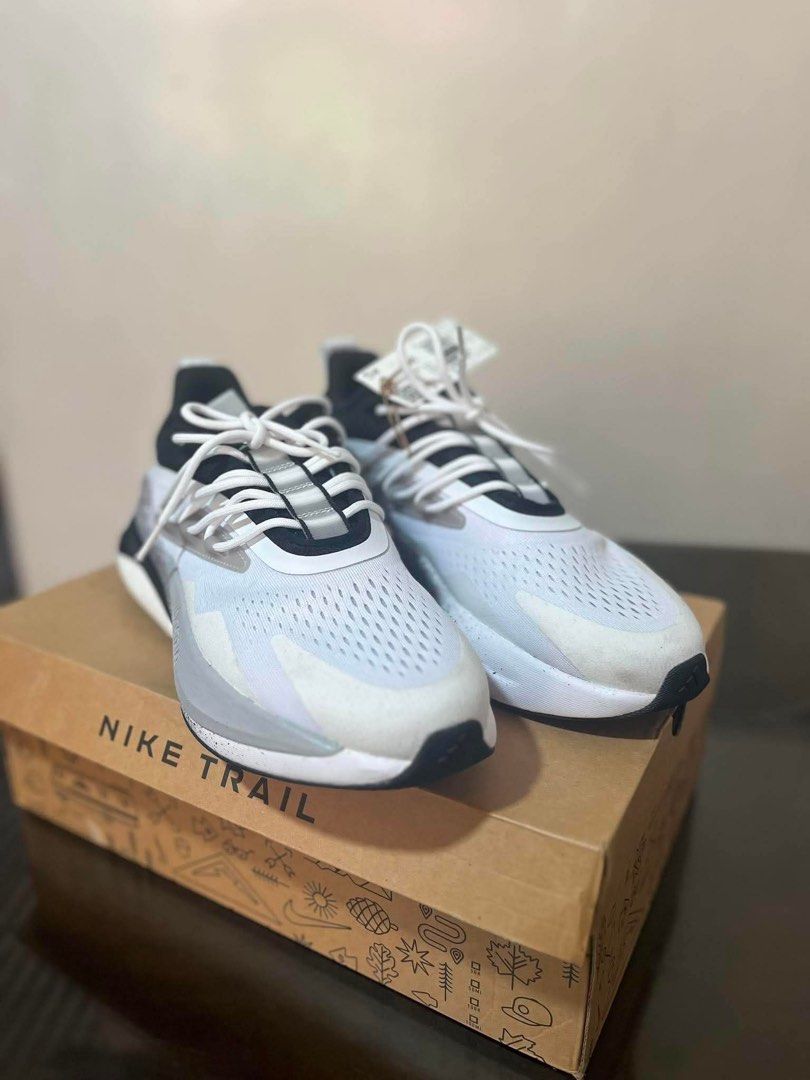 Adidas AlphaBoost V2 Trail Running Shoes (Category: Sneakers) located in Pasig City. Submitted by alon02 (Listing ID 1460162030, Image 1). Description: - Adidas AlphaBoost V2 trail running shoes - Color: White and Black - Size: 10 US Men's - Ideal for trail running and everyday wear.
