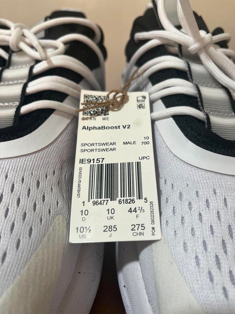 Adidas AlphaBoost V2 Trail Running Shoes (Category: Sneakers) located in Pasig City. Submitted by alon02 (Listing ID 1460162030, Image 2). Description: - Adidas AlphaBoost V2 trail running shoes - Color: White and Black - Size: 10 US Men's - Ideal for trail running and everyday wear.