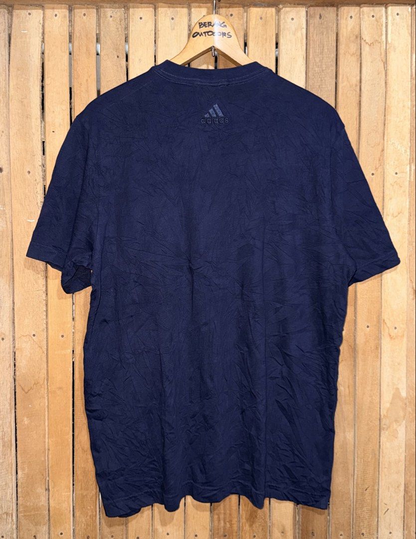 Adidas Essentials Single Linear Tee (Category: Tshirts & Polo Shirts ) located in Maramag. Submitted by ghab82885 (Listing ID 1460128238, Image 3). Description: Adidas Essentials Single Linear Tee Good as new condition no issue Size XL on tag W22.5” x L27.5” fits L-XL 380 +SF Only.